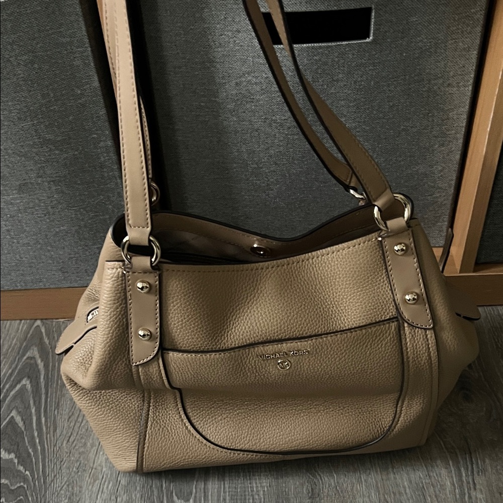 Michael Kors Beige Pebbled Leather Shoulder Bag
